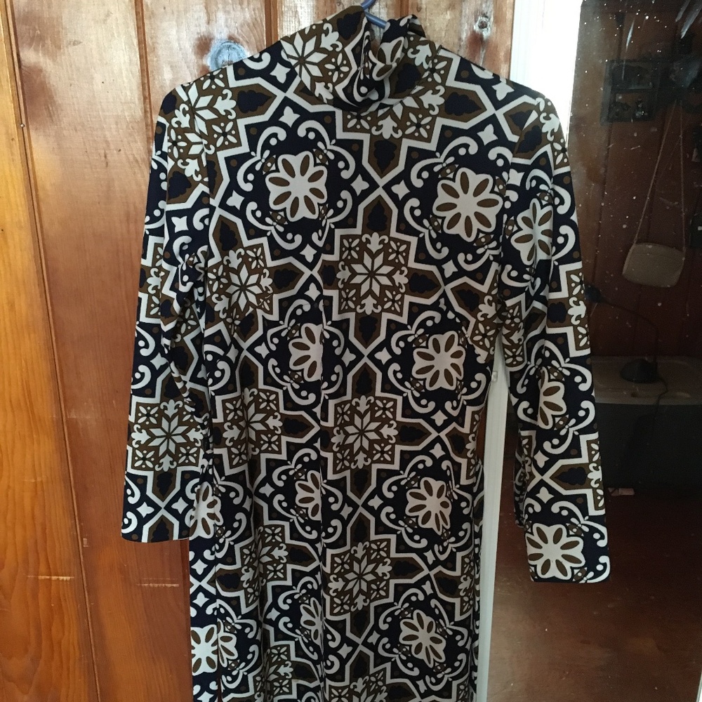 Patterned dress
